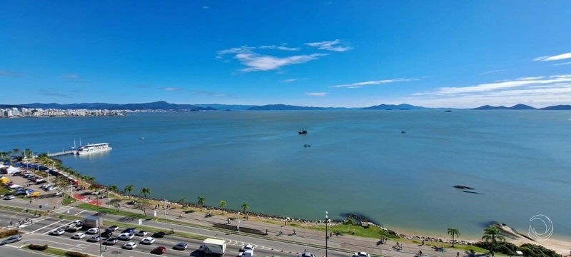 Belissimo apartamento com vista para Beira Mar Norte, 2 dorms 1 suíte: 22ª foto da galeria de imagens do imóvel