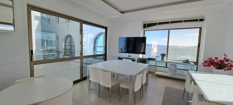 Belissimo apartamento com vista para Beira Mar Norte, 2 dorms 1 suíte: 26ª foto da galeria de imagens do imóvel