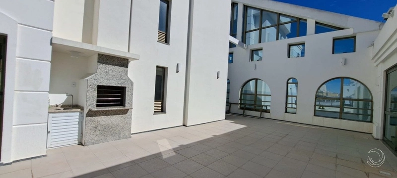 Belissimo apartamento com vista para Beira Mar Norte, 2 dorms 1 suíte: 25ª foto da galeria de imagens do imóvel