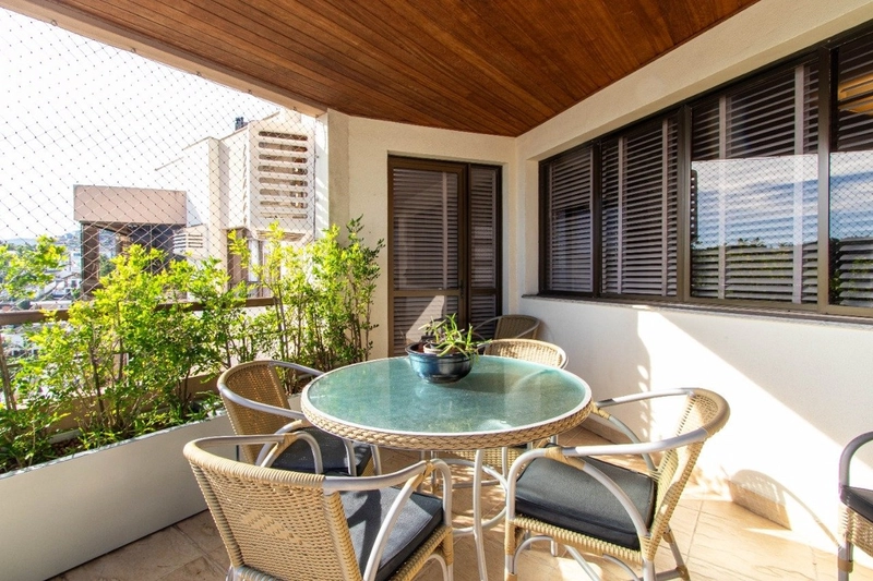 Magnifica cobertura a venda com vista para a Beira Mar Norte 264m² pr: 15ª foto da galeria de imagens do imóvel