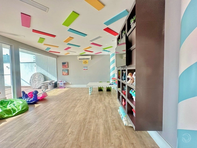 Cobertura duplex a venda na Agronômica com 3 dormitórios 200m² priv: 16ª foto da galeria de imagens do imóvel