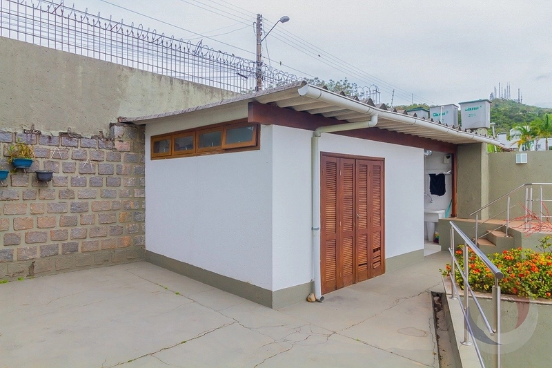 Magnifica casa a venda na Agronômica com vista para o mar: 68ª foto da galeria de imagens do imóvel