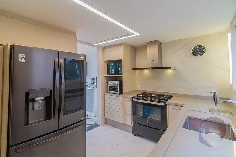 Magnifica casa a venda na Agronômica com vista para o mar: 21ª foto da galeria de imagens do imóvel