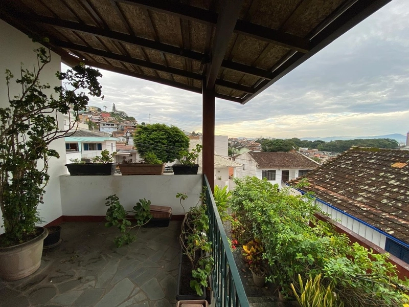 Casa a venda na Agronômica, semi-mobiliada, 251,02m² privativos: 24ª foto da galeria de imagens do imóvel