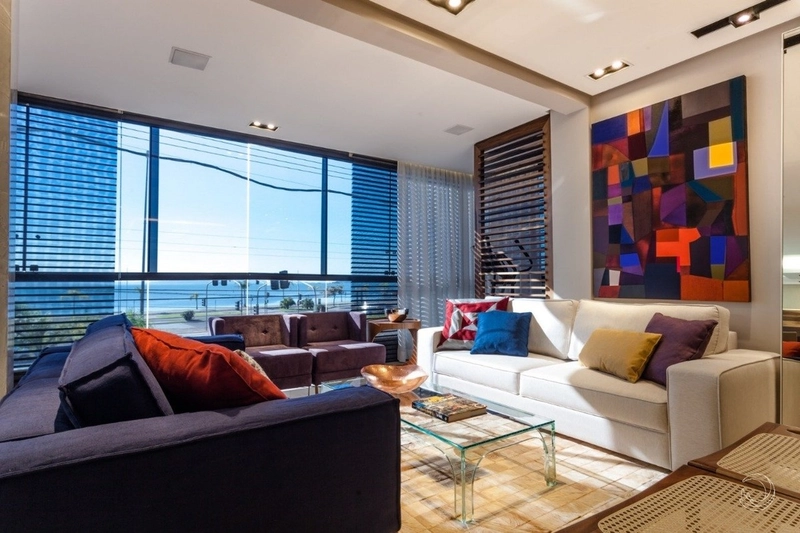 Apartamento a venda na Beira Mar Norte, 4 dormitórios, 3 suítes e 2 vg: 2ª foto da galeria de imagens do imóvel