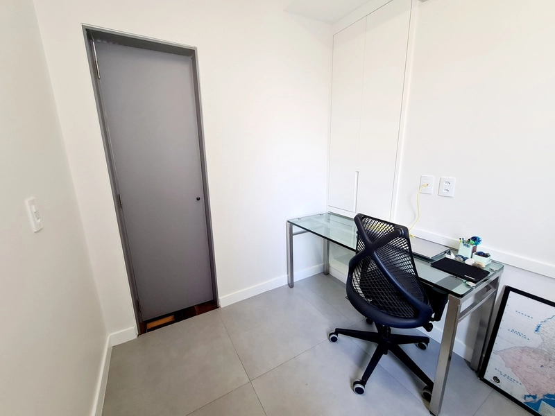 Apartamento a venda no Centro, reformado! Mobiliado com 3 dorm: 34ª foto da galeria de imagens do imóvel