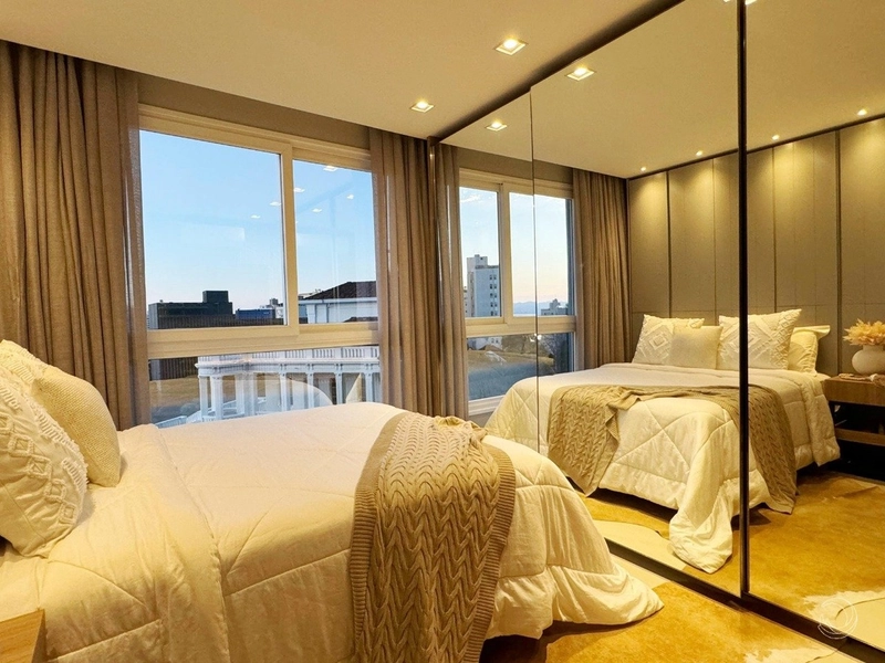 Mobiliado, equipado e decorado no Centro, 2 dorms com suíte e 2 vgs: 23ª foto da galeria de imagens do imóvel