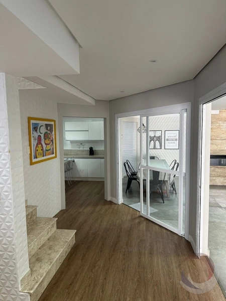 Casa a venda na Agronômica, com 3 suítes e 292m² privativos: 27ª foto da galeria de imagens do imóvel