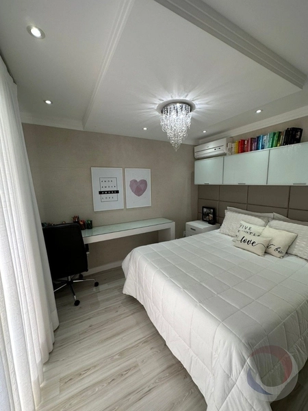 Casa a venda na Agronômica, com 3 suítes e 292m² privativos: 21ª foto da galeria de imagens do imóvel