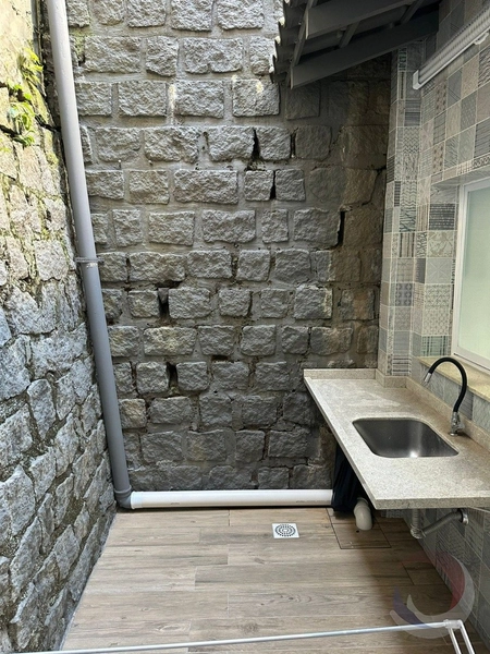 Casa a venda na Agronômica, com 3 suítes e 292m² privativos: 35ª foto da galeria de imagens do imóvel