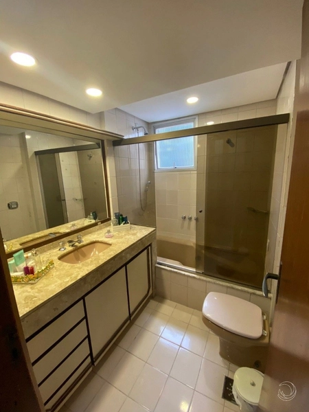 Apartamento a venda no Centro, com 2 dormitórios , 1 suíte e 2 vgs: 7ª foto da galeria de imagens do imóvel