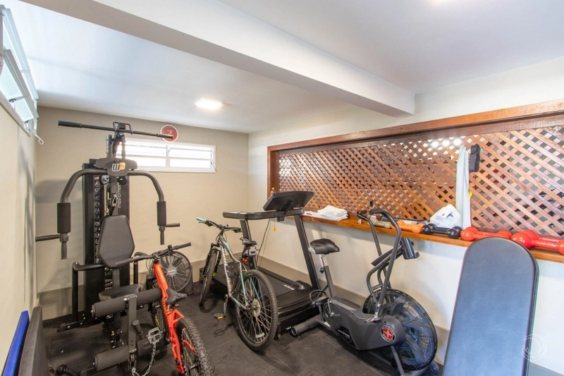 Casa em condomínio fechado com 3 suítes e 349m² priv: 9ª foto da galeria de imagens do imóvel