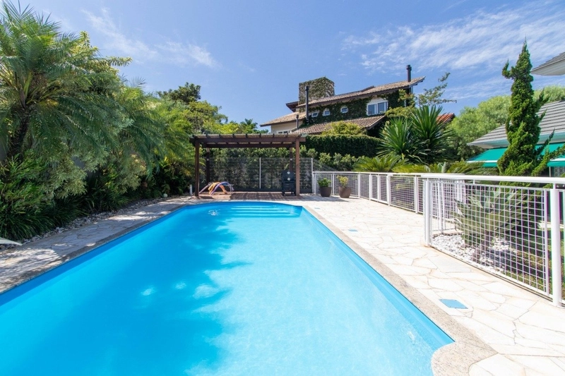 Casa em condomínio fechado com 3 suítes e 349m² priv: 8ª foto da galeria de imagens do imóvel