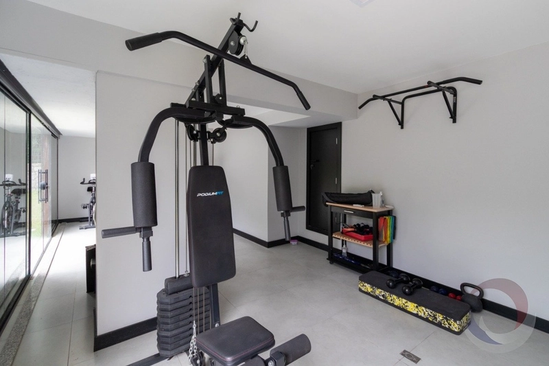 Casa em condomínio fechado com 4 suítes e 488m² priv: 3ª foto da galeria de imagens do imóvel