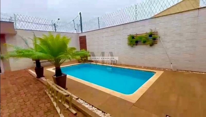 Casa no Jardim Hikare: 1ª foto da galeria de imagens do imóvel