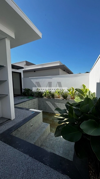 Casa no Condomínio Faber 4: 2ª foto da galeria de imagens do imóvel