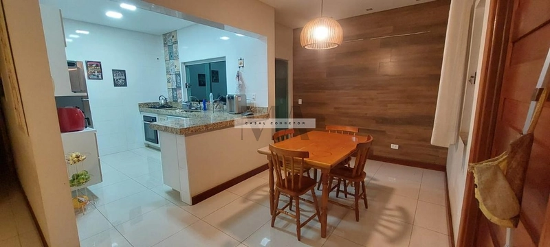 Casa à venda no Itamarati: 2ª foto da galeria de imagens do imóvel