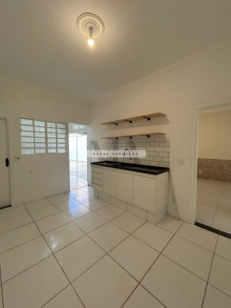 Casa no Parque Douradinho: 2ª foto da galeria de imagens do imóvel