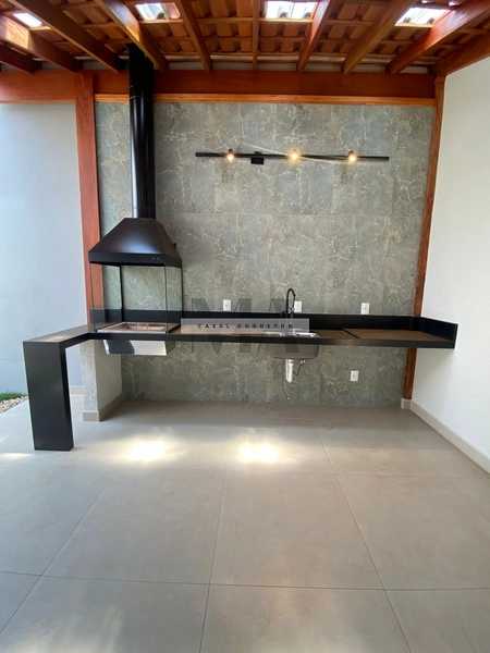 Casa no Condomínio Eldorado