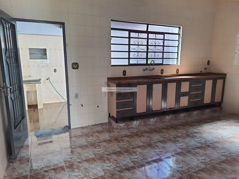 Casa no Centro: 3ª foto da galeria de imagens do imóvel