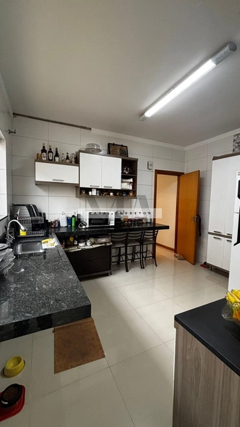 Casa no Condomínio Quebec: 6ª foto da galeria de imagens do imóvel