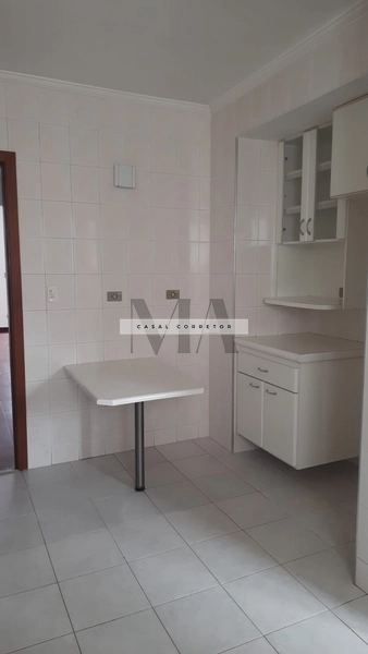 Apartamento no Centro: 2ª foto da galeria de imagens do imóvel