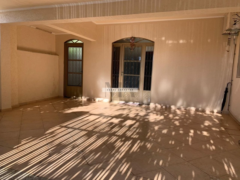 Casa no Jardim Nova São Carlos: 2ª foto da galeria de imagens do imóvel
