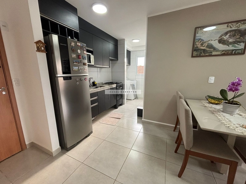 Apartamento no Centro: 2ª foto da galeria de imagens do imóvel