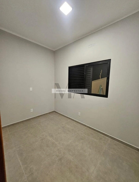 Casa no Santa Felicia: 9ª foto da galeria de imagens do imóvel