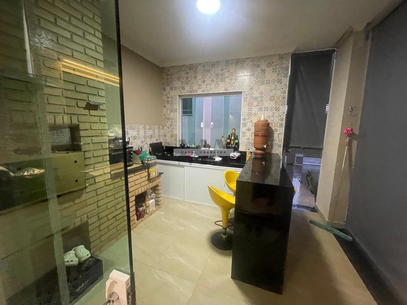 Casa no Parque Timburis: 6ª foto da galeria de imagens do imóvel