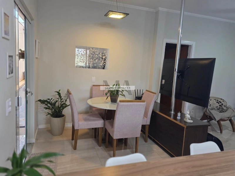 Casa no Jardim Gibertoni: 5ª foto da galeria de imagens do imóvel