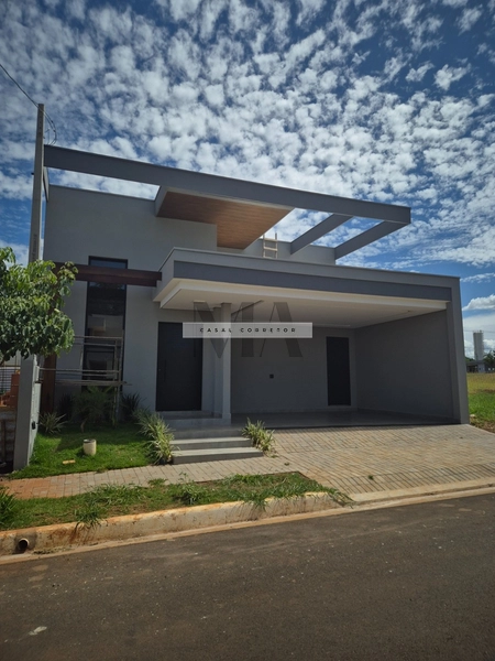 Casa no Recanto do Sabiá