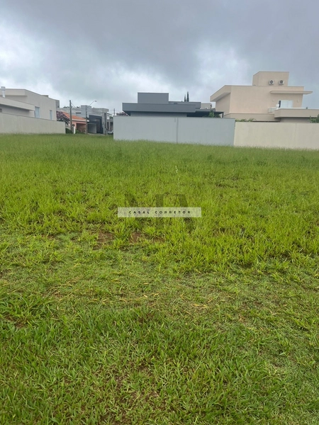 Terreno no Condomínio Faber 3