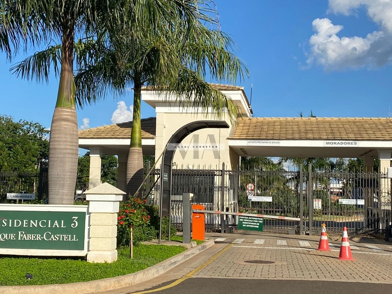 Terreno no Condomínio Faber 3: 2ª foto da galeria de imagens do imóvel