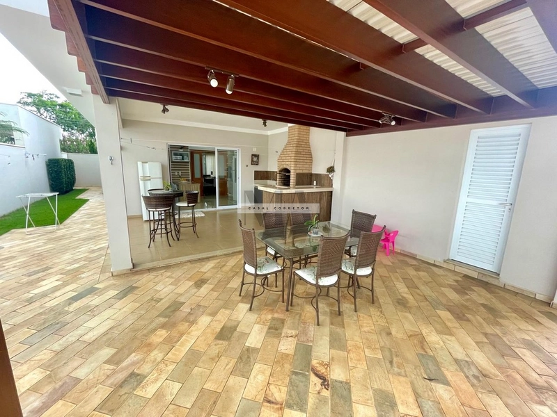 Casa á venda Swiss Park: 2ª foto da galeria de imagens do imóvel