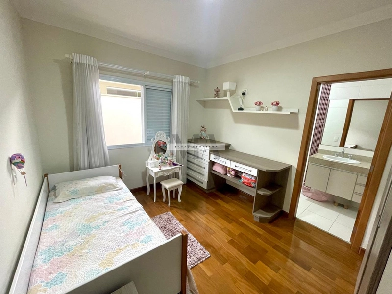 Casa á venda Swiss Park: 7ª foto da galeria de imagens do imóvel