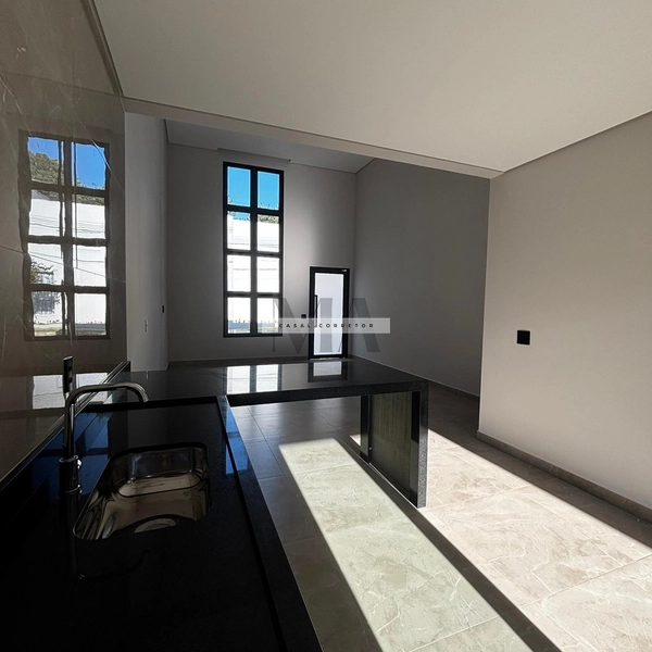 Casa no Condomínio Faixa Azul: 2ª foto da galeria de imagens do imóvel