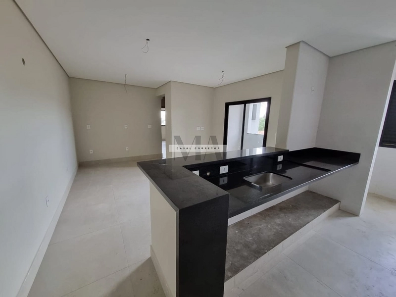 Apartamento no Edifício Premiére: 2ª foto da galeria de imagens do imóvel