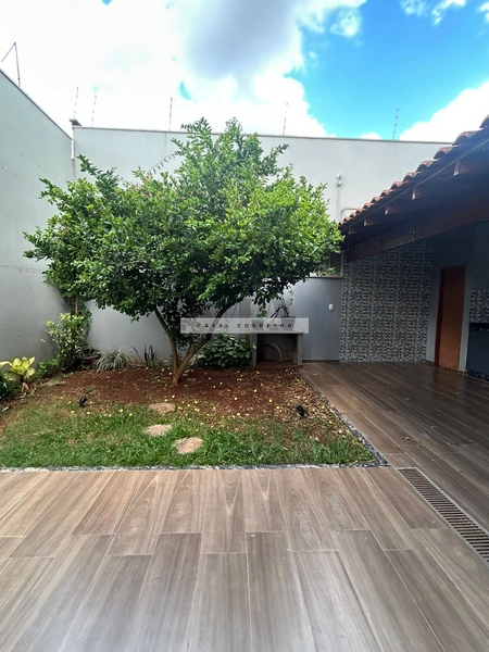 Casa no Jardim das Torres: 36ª foto da galeria de imagens do imóvel