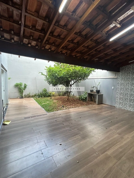 Casa no Jardim das Torres: 18ª foto da galeria de imagens do imóvel