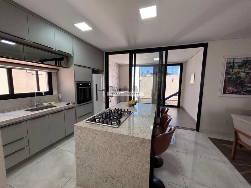 Casa no Villeneuve: 3ª foto da galeria de imagens do imóvel