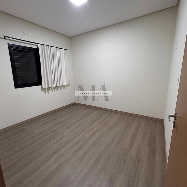 Casa no Villeneuve: 24ª foto da galeria de imagens do imóvel