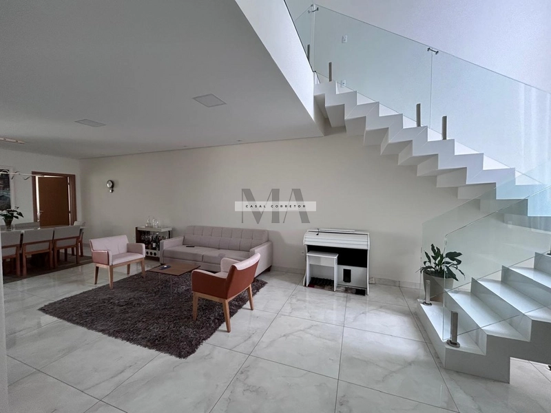 Casa no Villeneuve: 6ª foto da galeria de imagens do imóvel