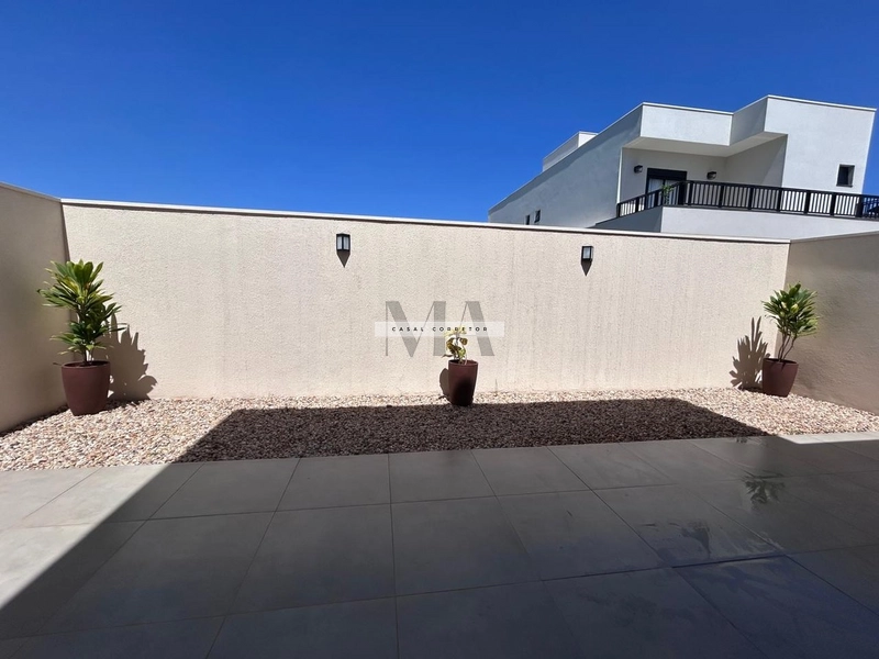 Casa no Villeneuve: 4ª foto da galeria de imagens do imóvel