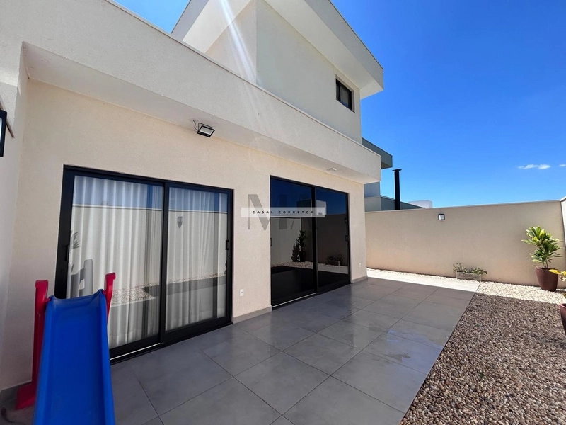 Casa no Villeneuve: 11ª foto da galeria de imagens do imóvel