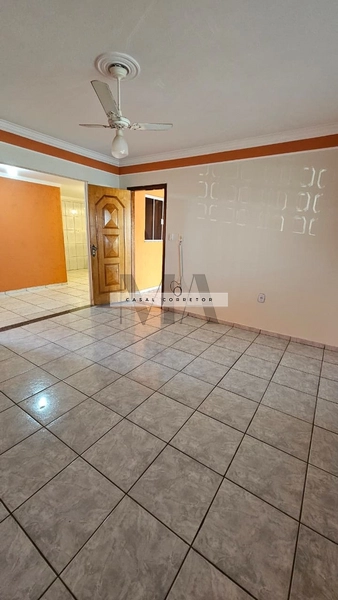 Casa no Santa Felicia: 3ª foto da galeria de imagens do imóvel