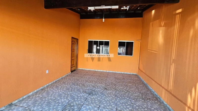 Casa no Santa Felicia: 2ª foto da galeria de imagens do imóvel