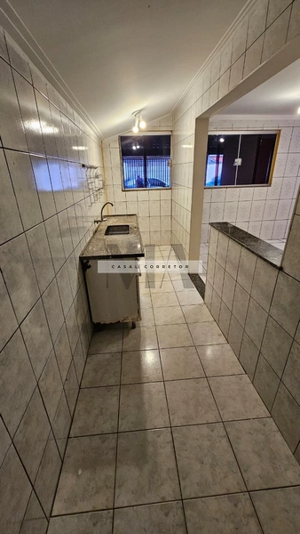 Casa no Santa Felicia: 4ª foto da galeria de imagens do imóvel