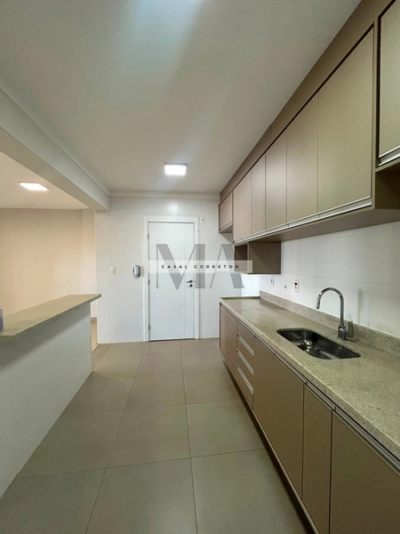 Apartamento no Efifício Atlantis: 9ª foto da galeria de imagens do imóvel