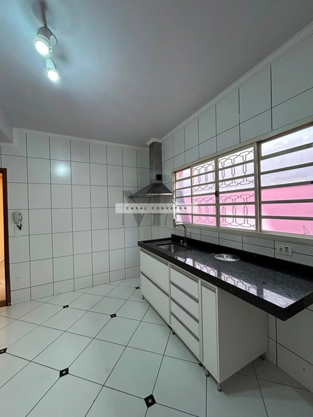 Casa no Jardim Bicão: 10ª foto da galeria de imagens do imóvel